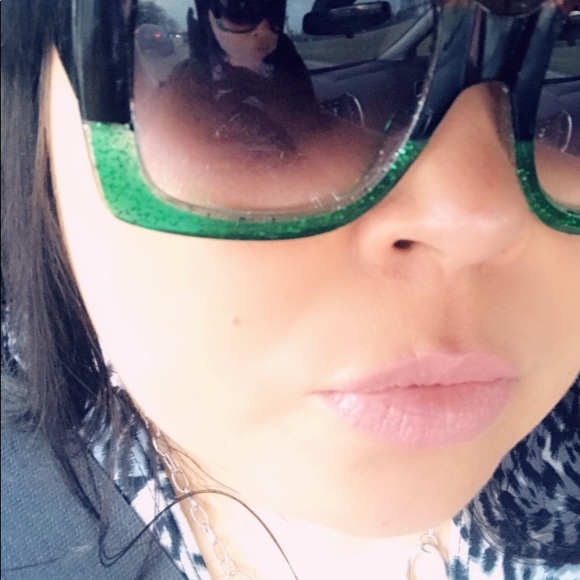 Meet your Posher, Tringa - Picture 1 of 1